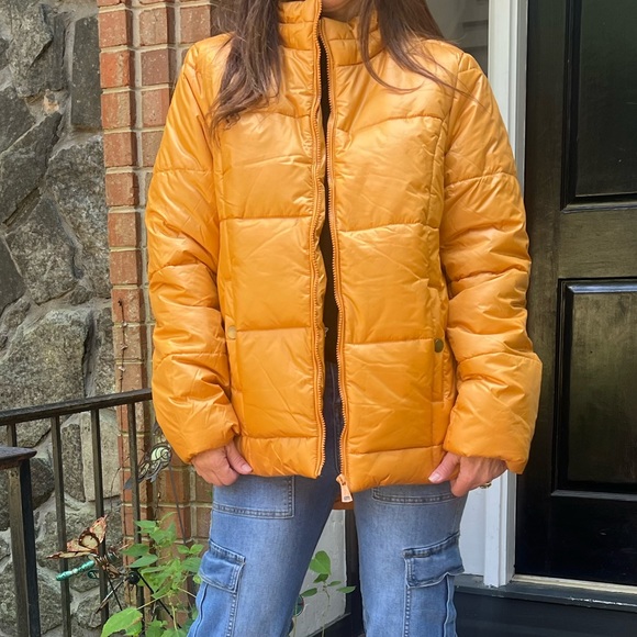 33 Chic Warm Puffer Jacket with side pockets - Picture 4 of 4